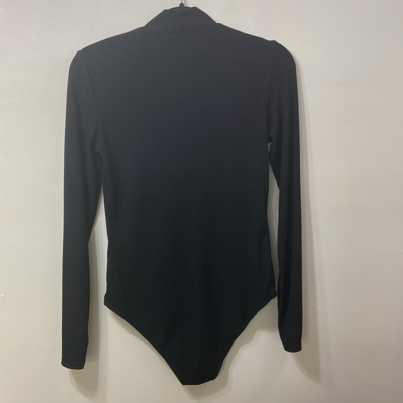 H&M,Women,Black,One Piece,Long Sleeve Top.Size-Medium - Picture 2 of 11